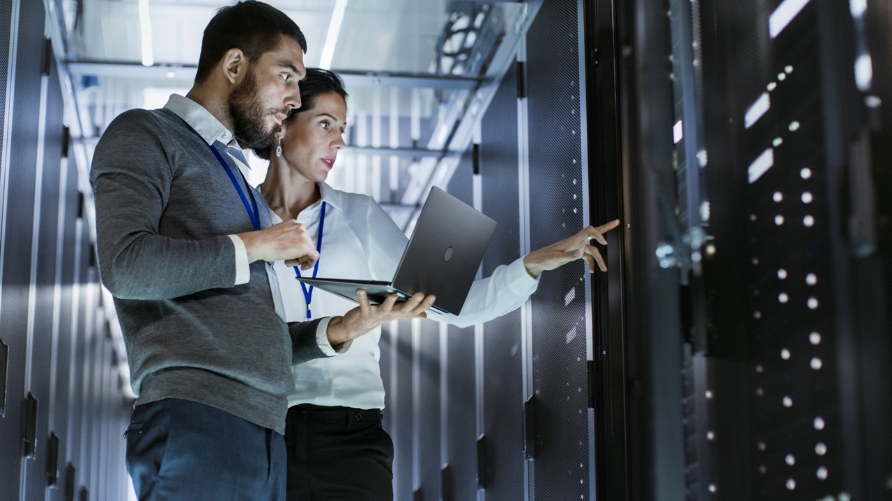 it team in server room